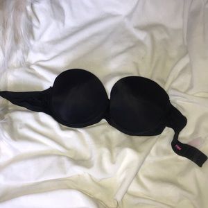 VS PINK STRAPLESS BRA